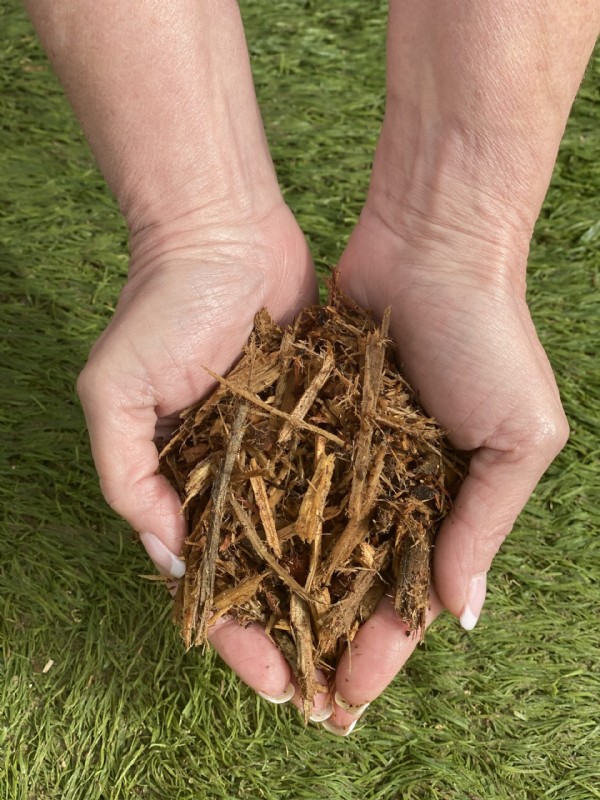 Cedar Mulch / Peat Moss / Bagged Topsoil | Lawton Adams